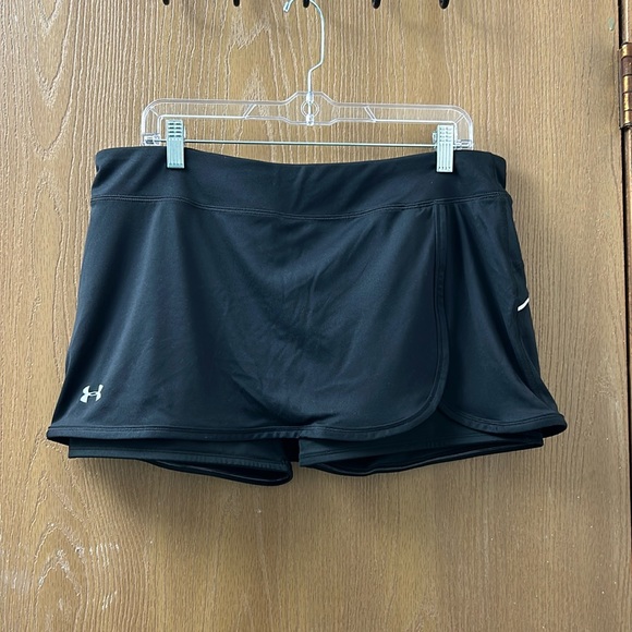 Under Armour Dresses & Skirts - Women’s Under Armour Skort